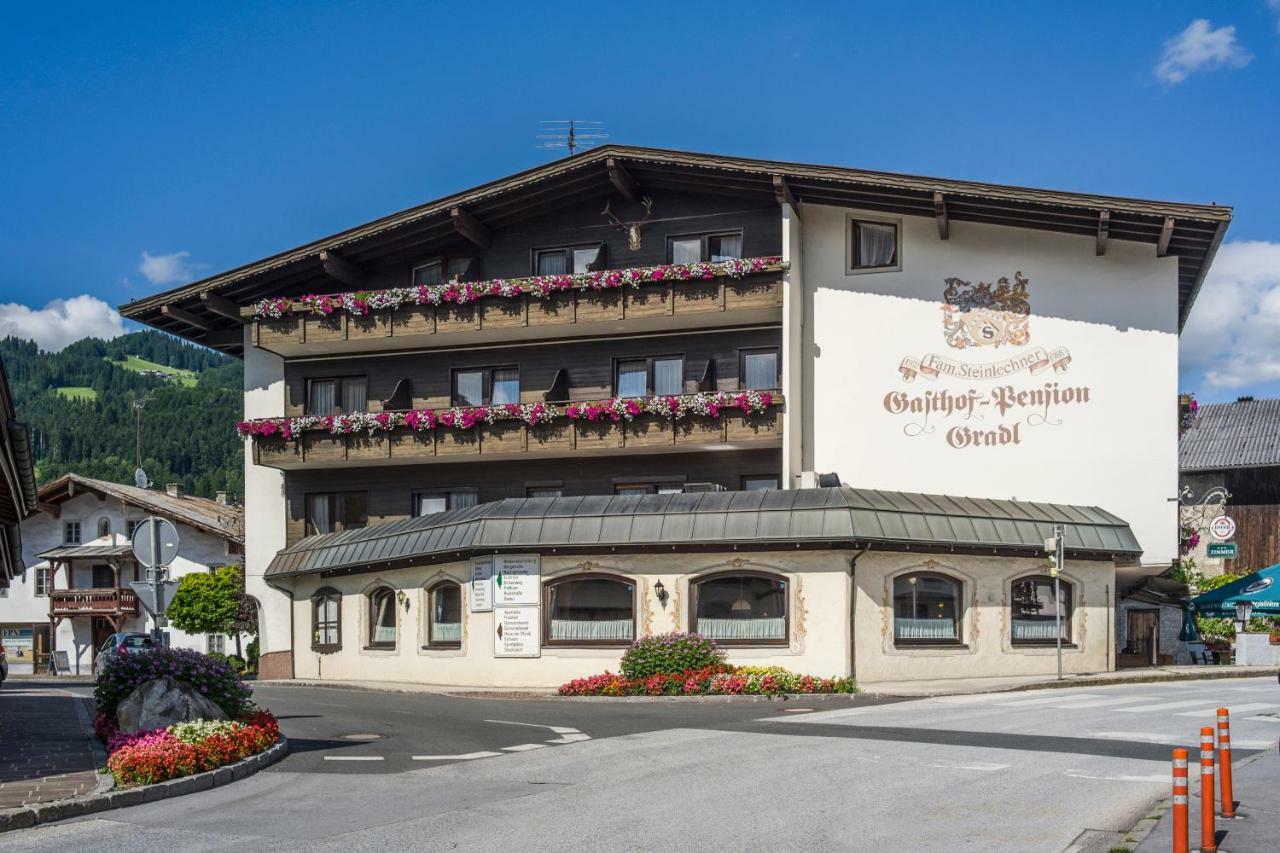 Hotel Restaurant Gradlwirt Niederndorf  Buitenkant foto